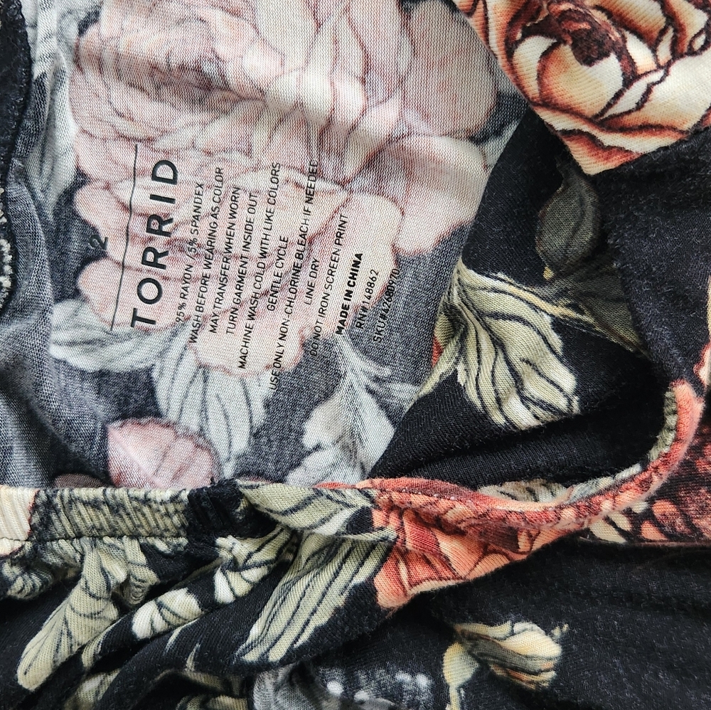 Torrid Black Floral Dress - Picture 2 of 2